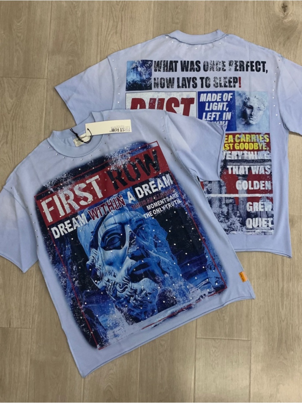 Light Blue Graphic Short Sleeve Tee - 'First Row' Dream Print